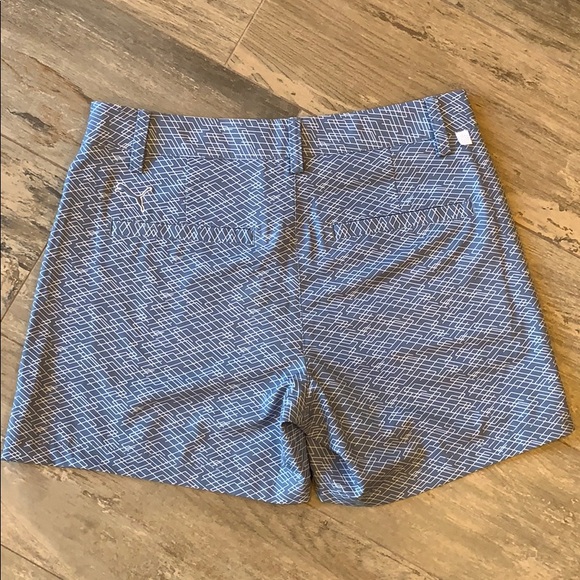 Puma Golf Shorts - Picture 2 of 4